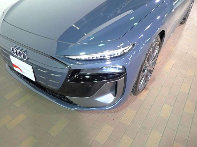 A6スポーツバック e-tronパフォーマンス