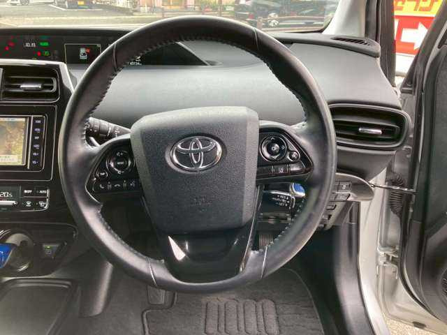 プリウス1.8 S セーフティ プラスII