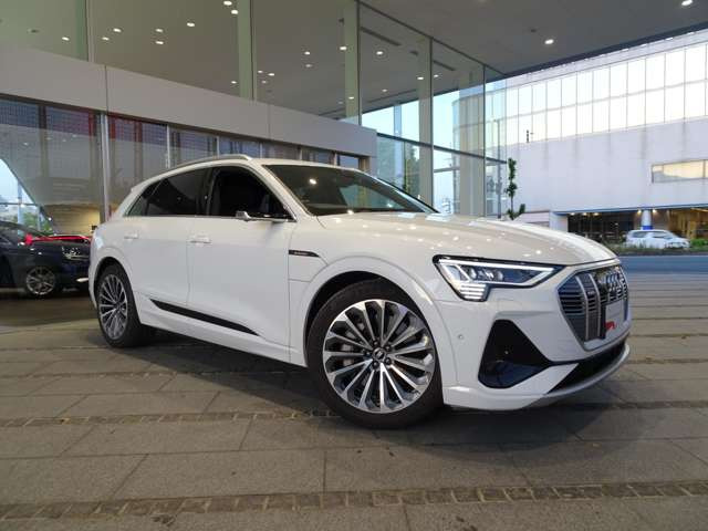 e-tron50 クワトロ Sライン 4WD