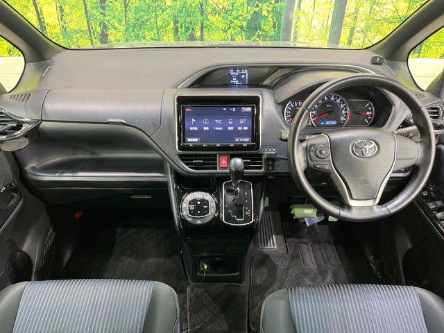 ヴォクシー2.0 ZS 煌II