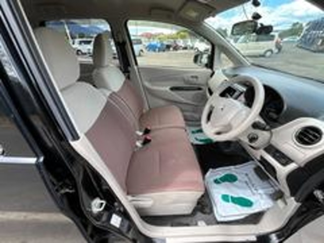 �I�[�����[�J�[�̌y�����Ԃ𒆐S�ɖL�x�ȎԎ����葵���Ă���܂��􂨒T���̂��Ԃ������ƌ�����܂�!!