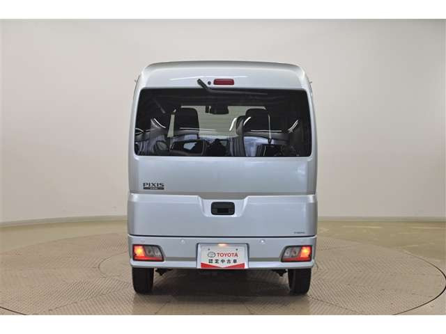 ピクシスバンクルーズターボ 4WD
