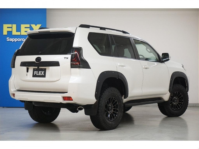 ランドクルーザープラド2.8 TX ディーゼル 4WD