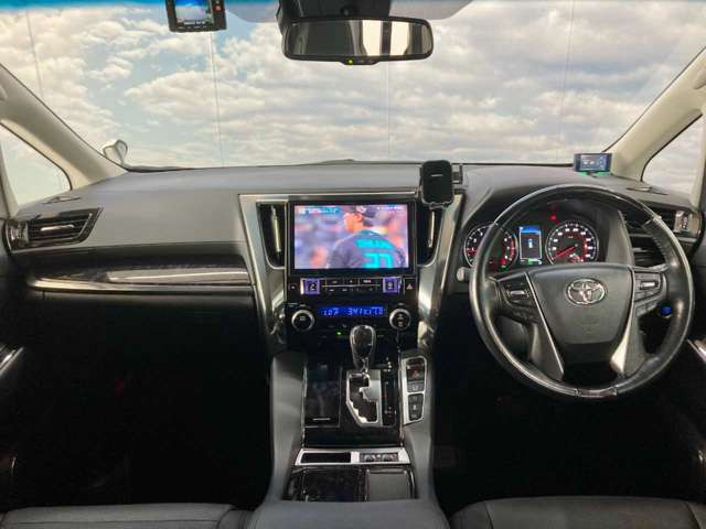 アルファード2.5 S Cパッケージ 4WD