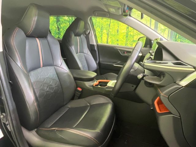 �y���烌�U�[�V�[�g�z����̂ӂ���肪�e�ՂŃ����e�i���X�����ȒP�ȁA�@�\���ɗD��鍇����v���̗p�����㎿�ȃV�[�g�ł��B����S�n���悭�A���������ӂ��S�n�ǂ��ԓ���Ԃ����o���Ă���܂��B