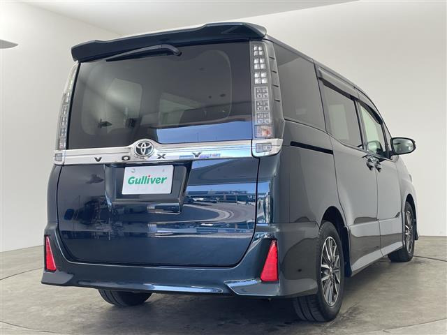 ヴォクシー2.0 ZS