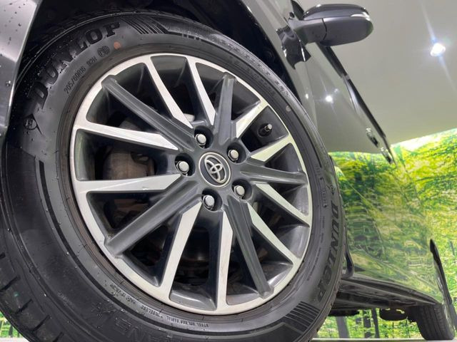 �y����16�C���`�A���~�z�C�[���z�O�ςɃ}�b�`���������A���~�z�C�[���𑕒����Ă���܂��B�e��ЊO�A���~�z�C�[����A�X�^�b�h���X�^�C�����戵�����Ă���܂��B���񂲑��k����������