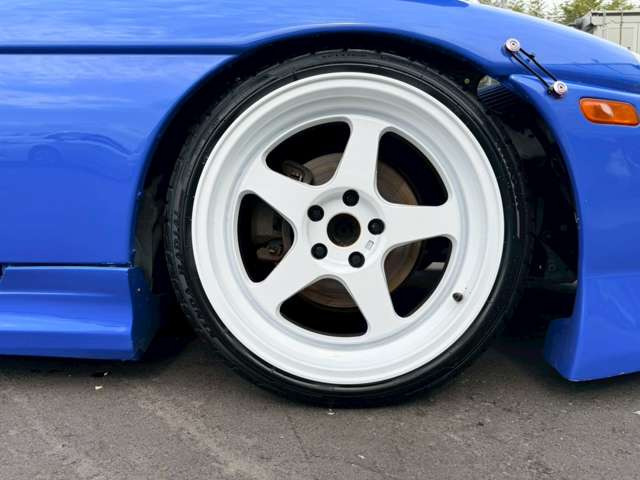 �C�ɂȂ邨�Ԃ�����܂�����E�̓d�b�ԍ����璼�ڂ��X�ɂ��₢���킹���������B�x�����@����ԗ����A��Ԃ܂łȂ�ł������������Ē����܂��B�X�^�b�t�ꓯ���A�����҂����Ă���܂��B