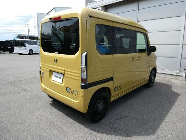 N-VAN e:e: ファン