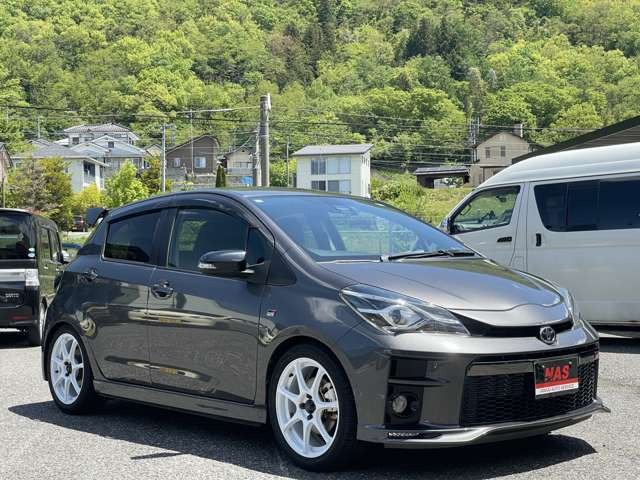ヴィッツ1.5 GR スポーツ GR