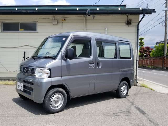 NV100クリッパーDX 4WD