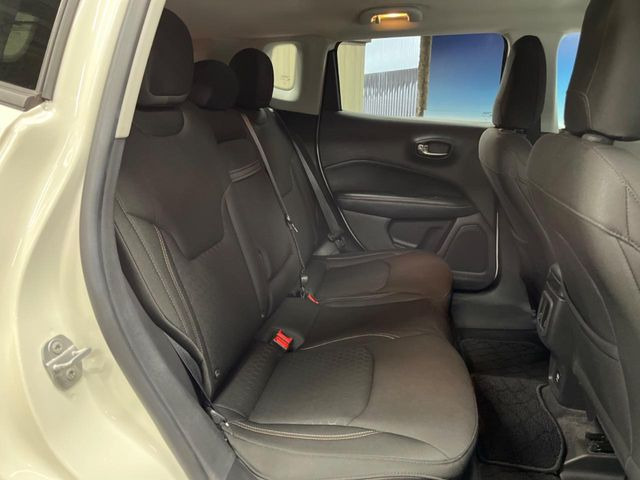 ���㕔���Ȃ��C�ɂȂ�悤�ȃL�Y�E�����ւ��蓙�A�傫�ȃ_���[�W�͂Ȃ��A�ǍD�ȏ�Ԃł��B