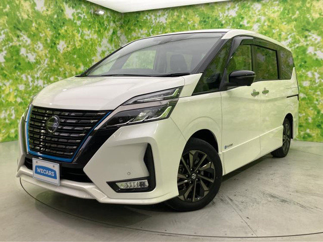 セレナ1.2 e-POWER ハイウェイスターV アーバンクロム