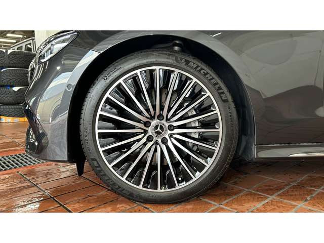 EクラスE350e スポーツ エディション スター ドライバーズ パッケージ