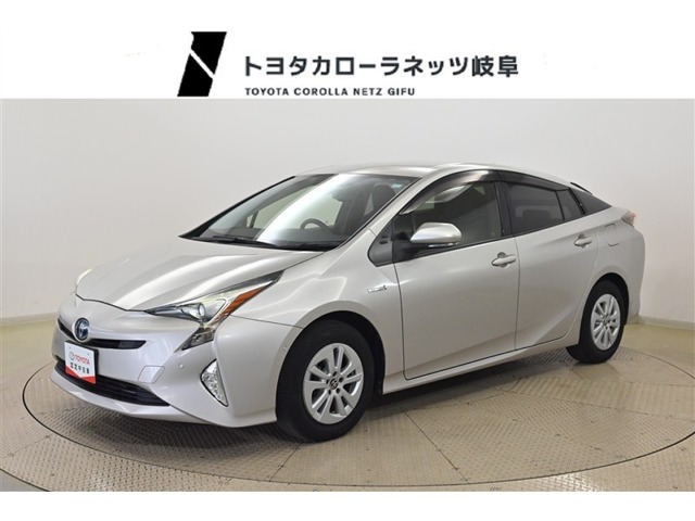 プリウス1.8 S セーフティ プラス