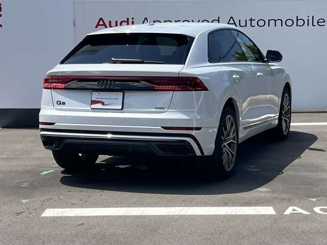 Q8ブロンズ エディション ディーゼル 4WD