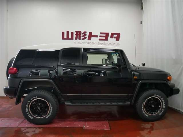 FJクルーザー4.0 ブラックカラーパッケージ 4WD