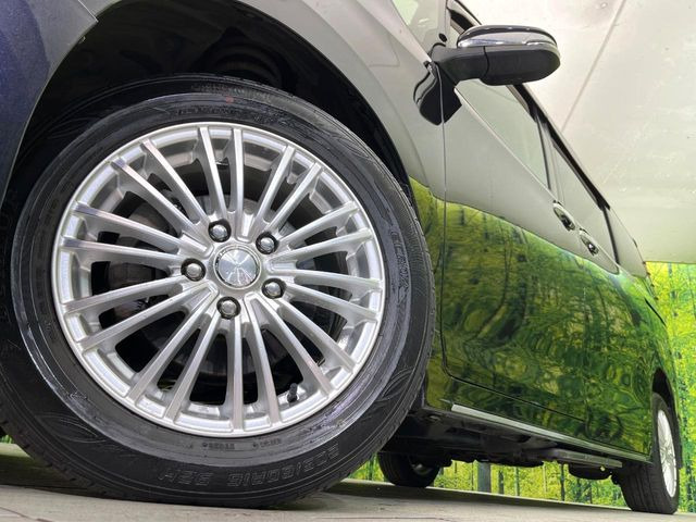 �y16�C���`�A���~�z�C�[���z�O�ςɃ}�b�`�����A���~�z�C�[���𑕒����Ă���܂��B�e��A���~�z�C�[����A�X�^�b�h���X�^�C�����戵�����Ă���܂��B���񂲑��k����������