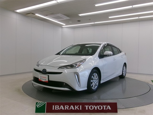 プリウス1.8 S セーフティ プラスII