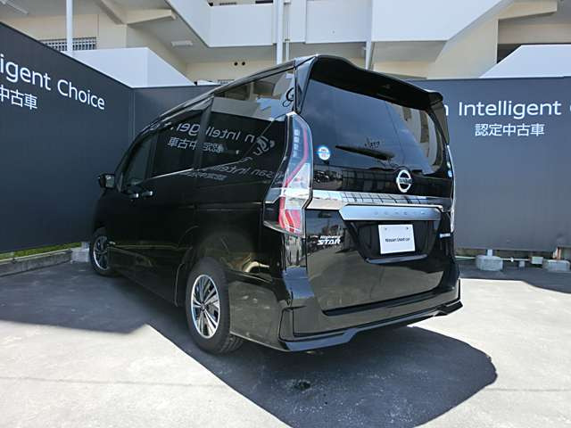 セレナ1.2 e-POWER ハイウェイスターV