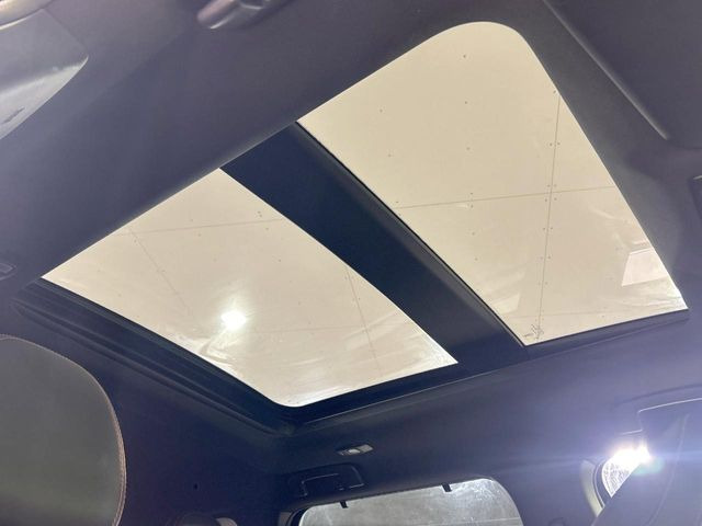 アウトランダーPHEV 2.4 P 4WD