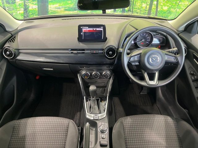 デミオ1.3 13S