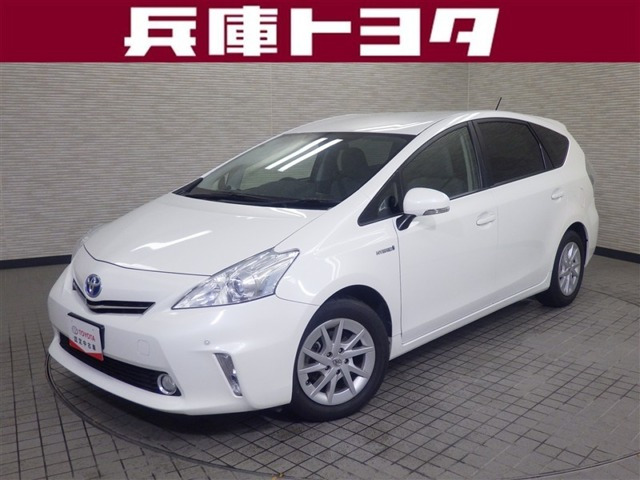 プリウスα1.8 S