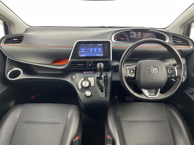 シエンタ1.5 G クエロ