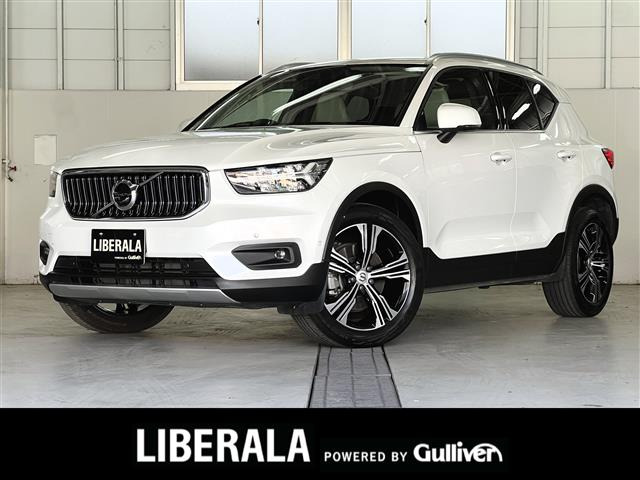 XC40B4 AWD インスクリプション 4WD