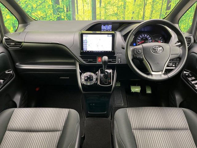 ヴォクシー2.0 ZS 煌