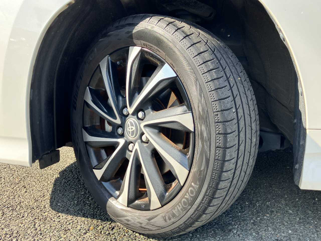 ノア1.8 ハイブリッド S-Z