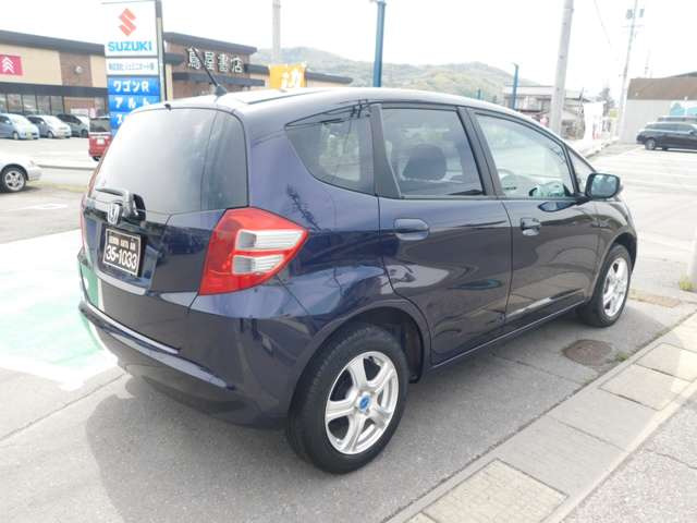 フィット1.3 L 4WD