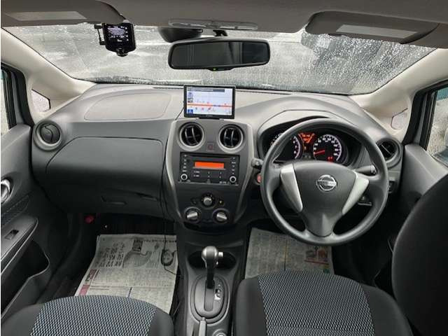 ノート1.2 X FOUR 4WD