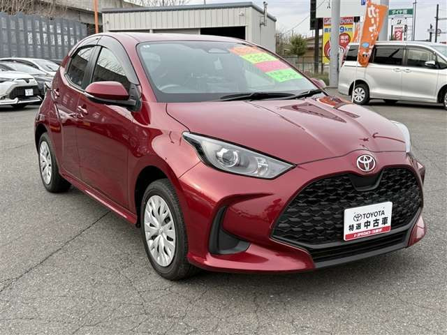 ヤリス1.5 ハイブリッド G E-Four 4WD