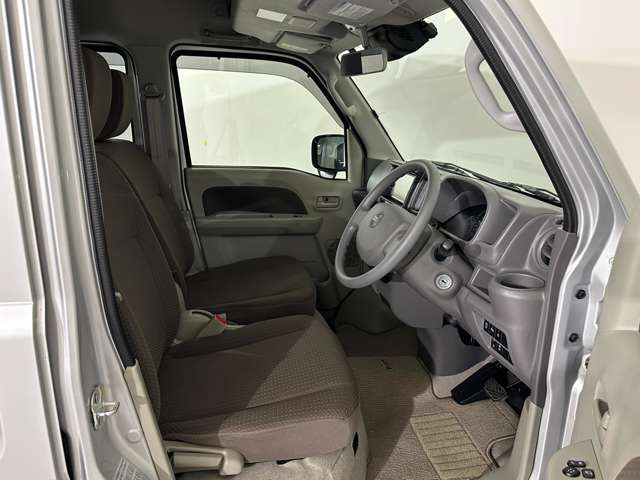 NV100クリッパーGX ハイルーフ 4WD