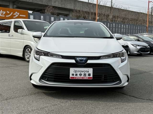 カローラ1.8 ハイブリッド G E-Four 4WD