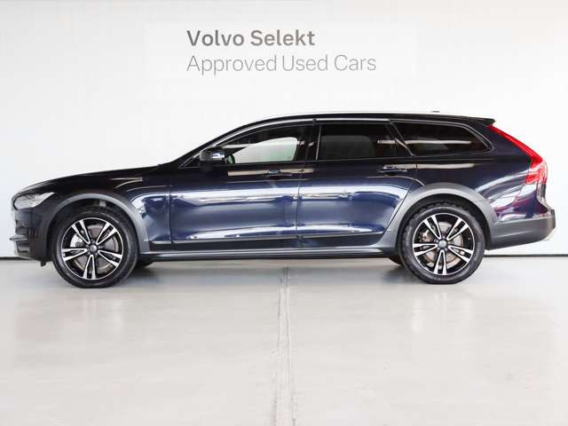 V90クロスカントリーT5 AWD サマム 4WD