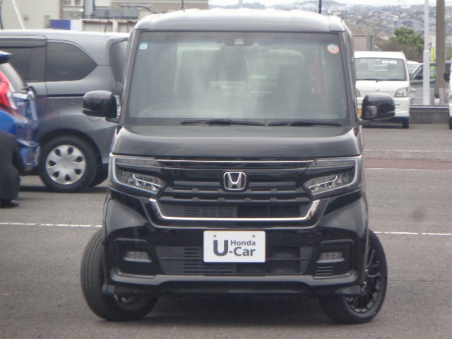 N-BOXカスタムL ターボ スタイルプラス ブラック 4WD