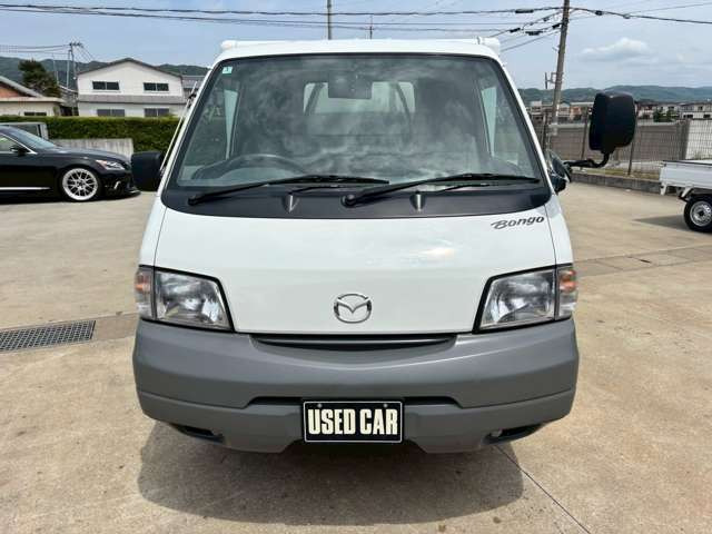 ボンゴトラック冷蔵冷凍車