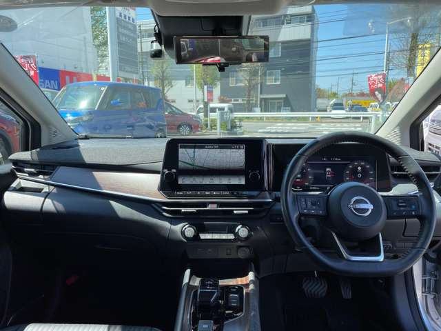 ノートオーラ1.2 G レザーエディション