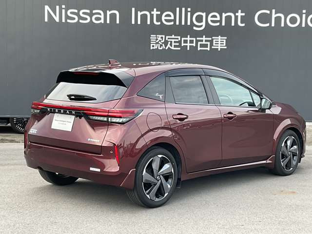ノートオーラ1.2 G レザーエディション
