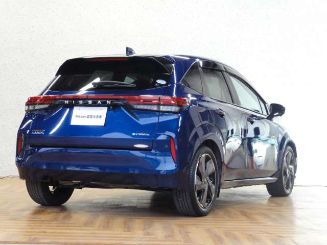 ノートオーラ1.2 G レザーエディション