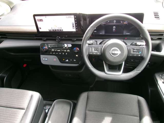 セレナ1.4 e-POWER ハイウェイスターV