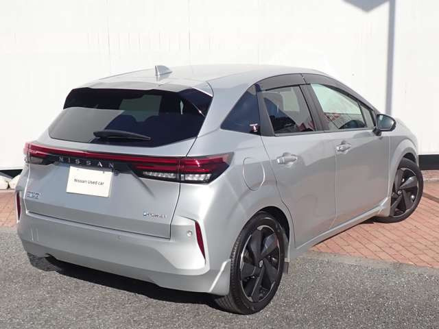 ノートオーラ1.2 G レザーエディション