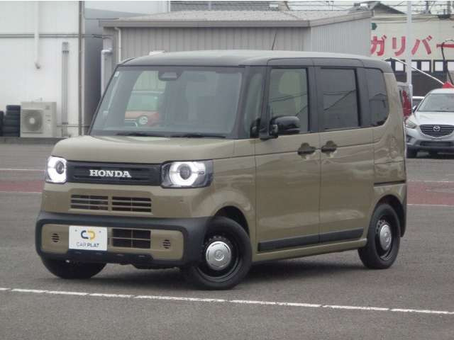 N-BOXジョイ 2トーン