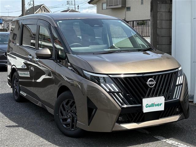 セレナ1.4 e-POWER ハイウェイスターV
