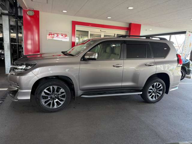ランドクルーザープラド2.8 TZ-G ディーゼル 4WD
