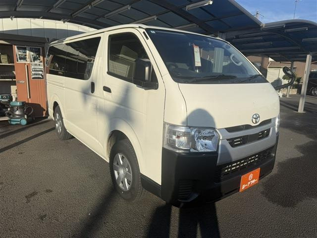 ハイエースバン2.8 DX ロング ディーゼル 4WD
