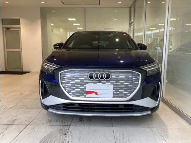 Q4 e-tron40 Sライン