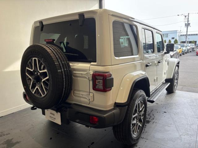 ラングラーアンリミテッド サハラ パワーサイドステップ 4WD